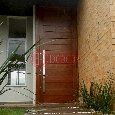 Tavana Kadar Villa Kapısı ER0195